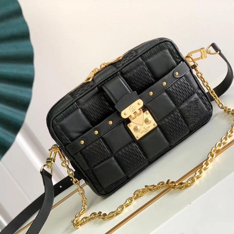 LV Handbags Clutches M59116 black